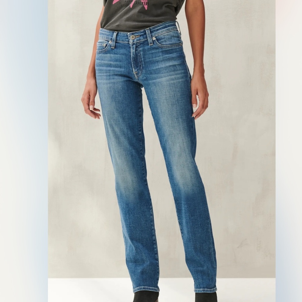NWT Lucky Brand Mid Rise Sweet Easy Fit Straight Leg Denim Jeans Sz 30